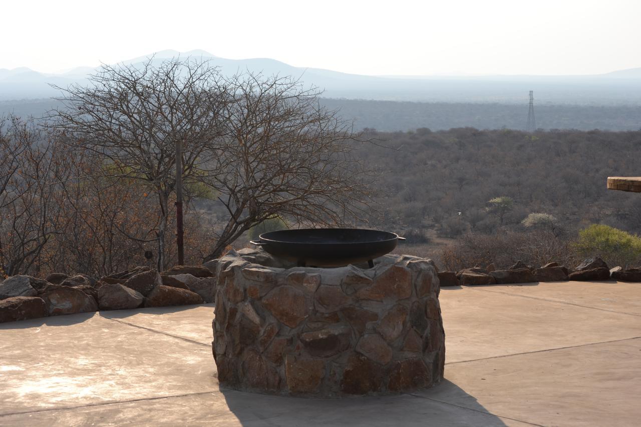 Tana Safaris Bush Camp Hotel Otjiwarongo Exterior photo